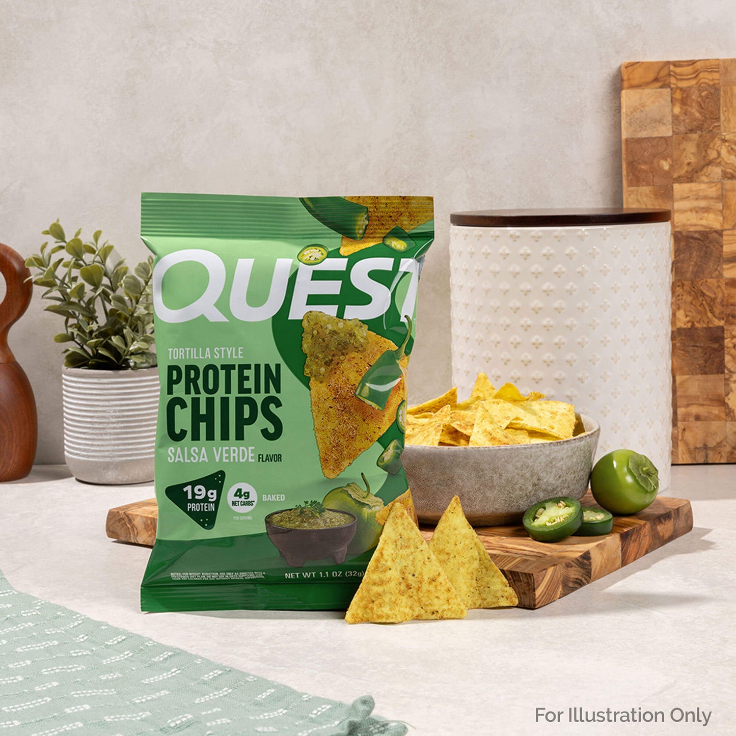 salsa-verde-tortilla-style-protein-chips-t0 qst-016419-salsa-verde-tortilla-style-protein-chips_5.jpg